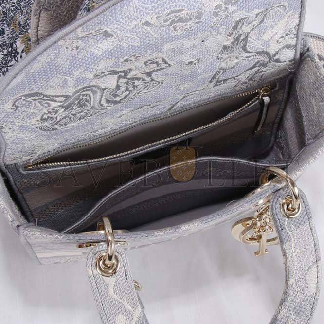 DIOR MEDIUM LADY D-LITE BAG M0565ORGO_M932 (24cm*20cm*11cm)